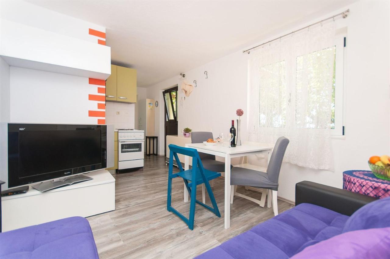 Apartments Zorica Тучепи Екстер'єр фото